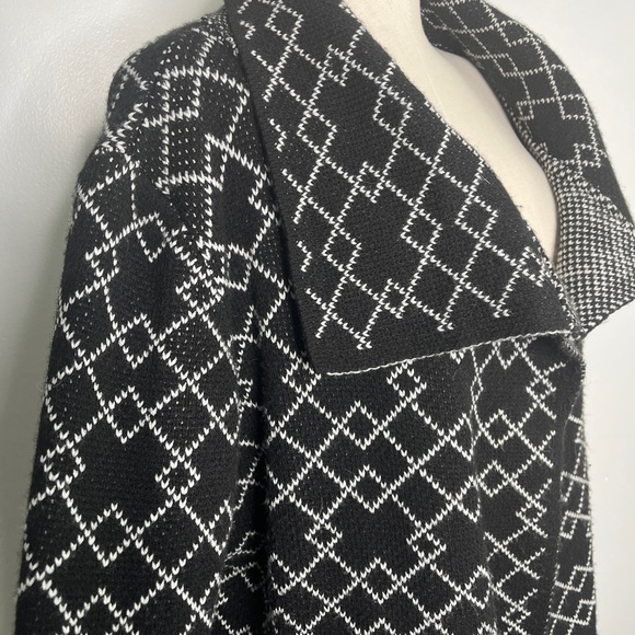 Ana Couture Black Printed Open Cardigan Size Large - Picture 12 of 13